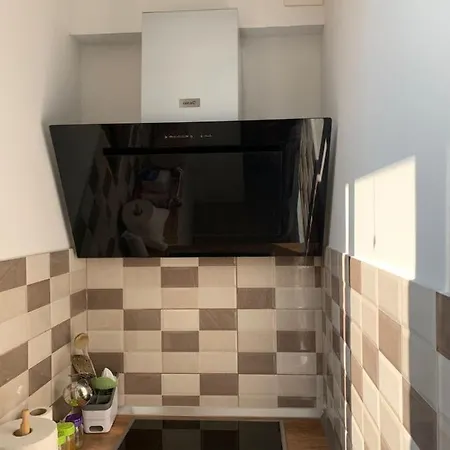 公寓 Cozy Nest Ledi 地拉那