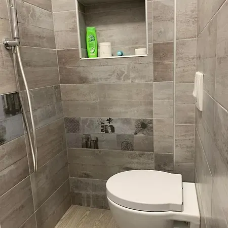 Cozy Nest Ledi Daire