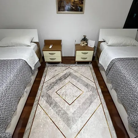 Cozy Nest Ledi Lejlighed